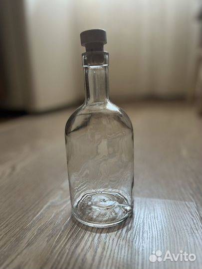 Бутылка стеклянная 0.5