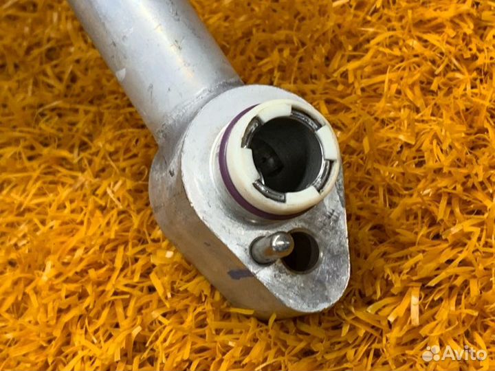 Трубка кондиционера Bmw X1 F48 B47C20A 2016