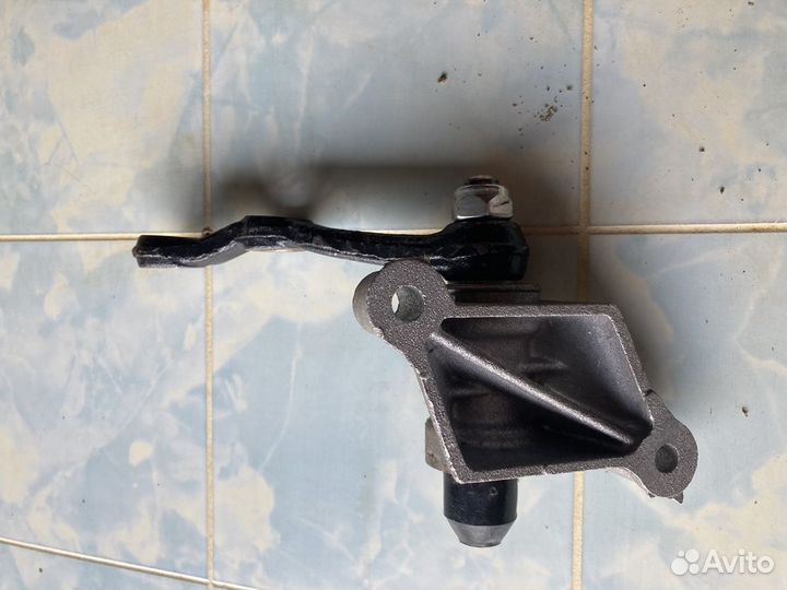 Маятниковый рычаг ваз