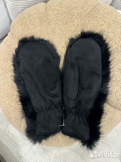 Варежки меховые женские