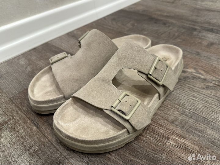 Сандалии замшевые Zara