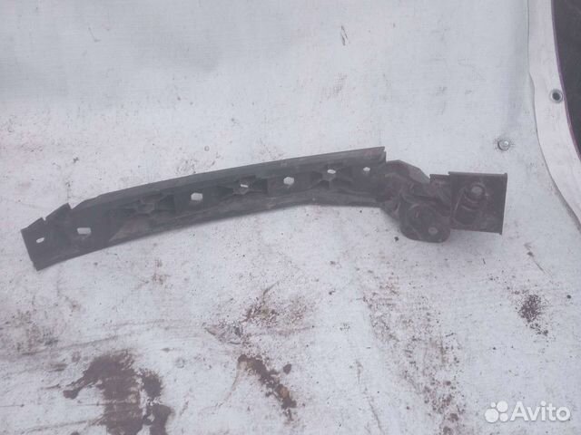 Кронштейн переднего бампера левый Chery Tiggo 7