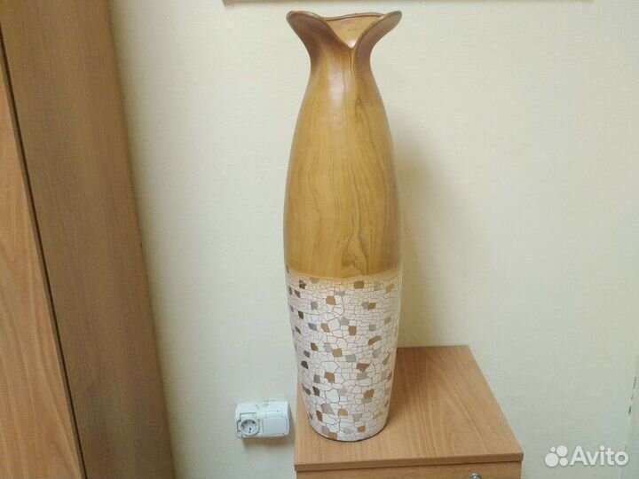 Ваза напольная, дерево, камень