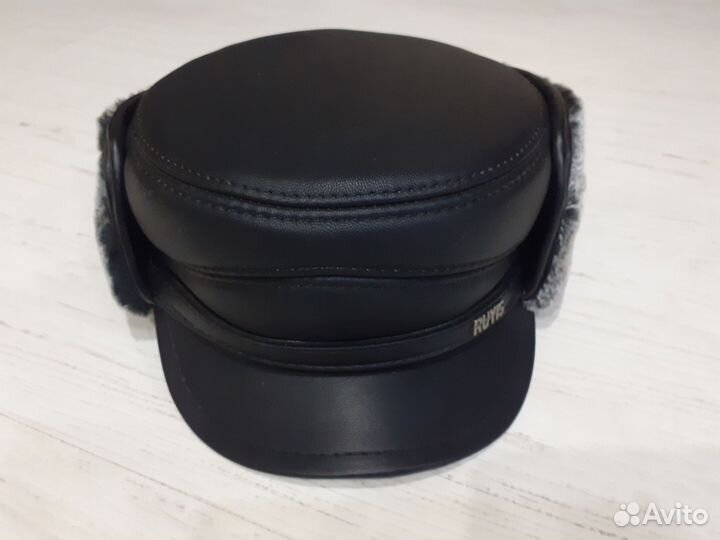 Мужская меховая кепка