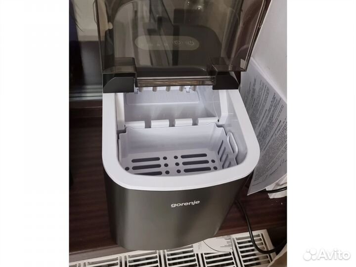 Ледогенератор 2200 мл