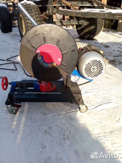 Пила торцовочная