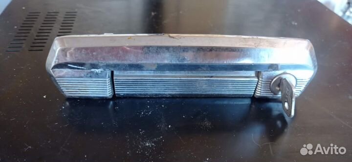 Зеркало заднего вида