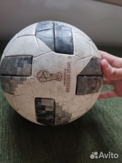 Мяч футбольный Adidas Telstar 2018 оригинал