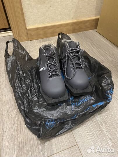 Ботинки лыжные детские размер 31