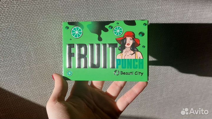 Палетка цветных теней fruit punch