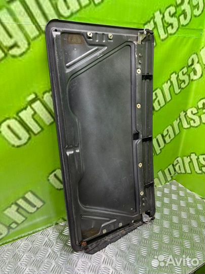 Крышка люка Mercedes-Benz S-Class W140 M104.990