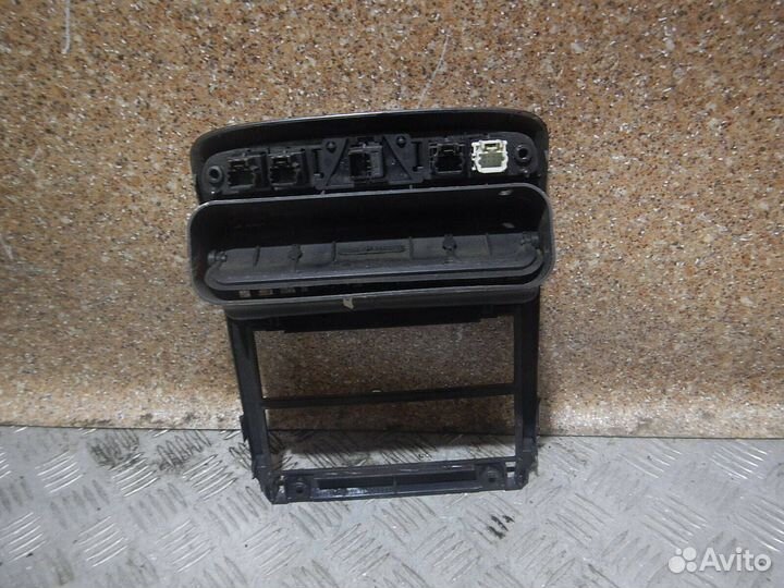 Накладка передней панели (торпедо), Peugeot (Пежо)