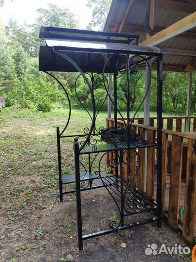 Мангал с крышей