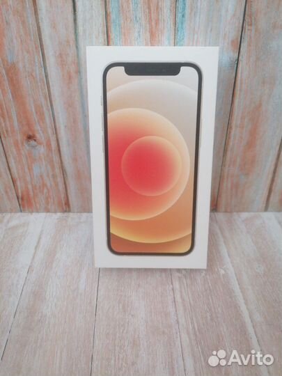 Коробка от айфона