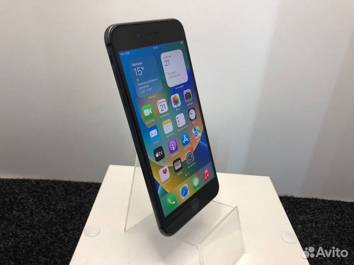iPhone 8 Plus, 64 ГБ