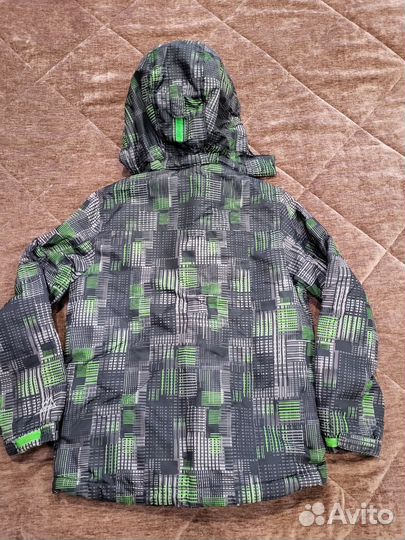 Куртка демисезонная на мальчика 140 рост