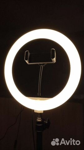 Кольцевая лампа 30см со штативом