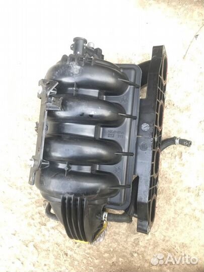 Коллектор впускной Suzuki SX4