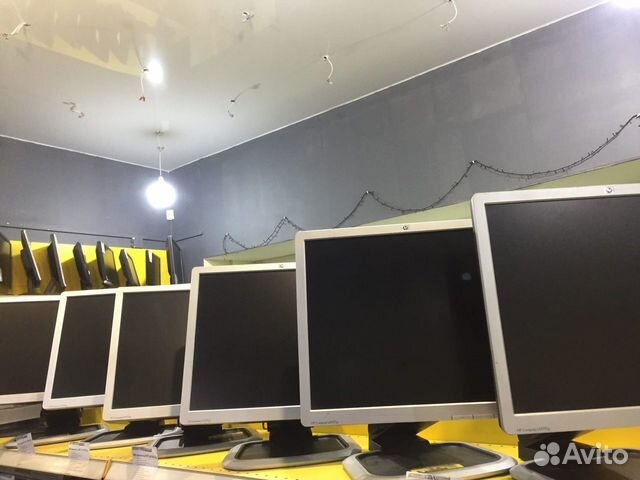 ЖК-монитор HP 19