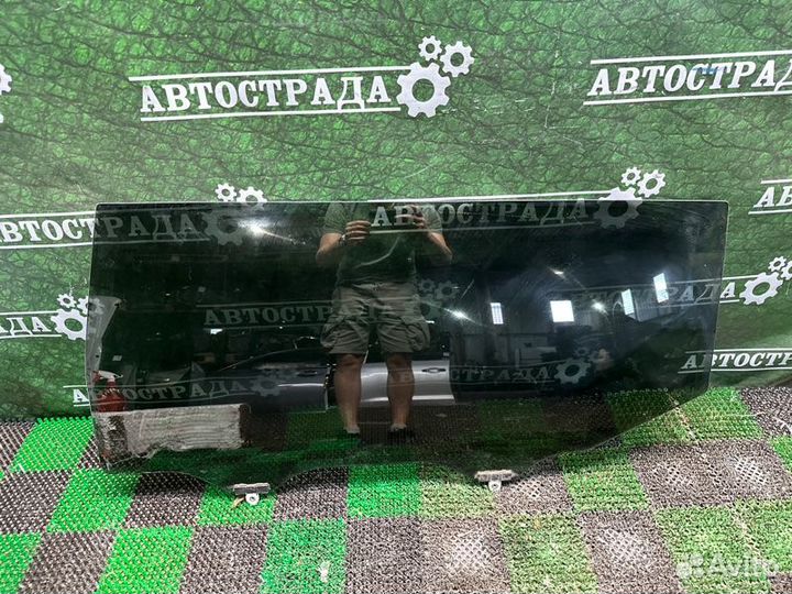 Стекло двери заднее правое Toyota Alphard