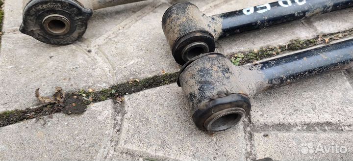 Рычаг подвески Toyota Corolla Spacio 1999