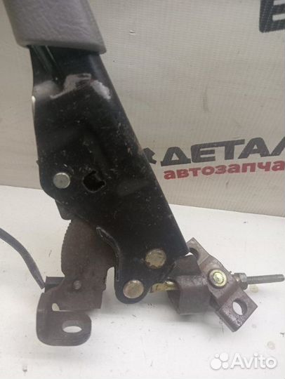 Рычаг стояночного тормоза Hyundai Accent седан