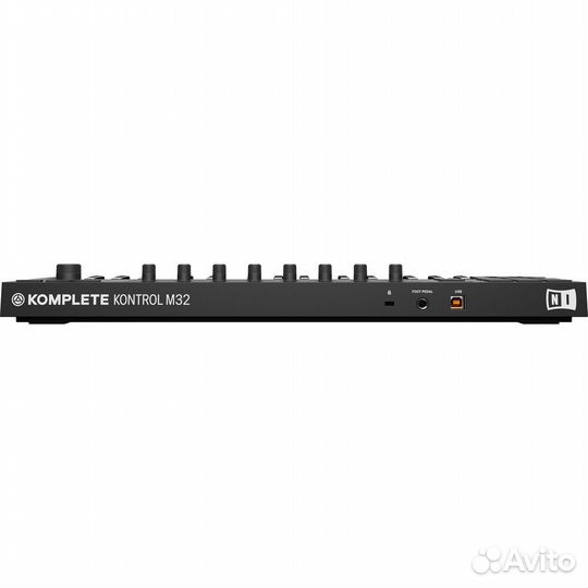 Midi контроллер Native Instruments Komplete Kontrol M32