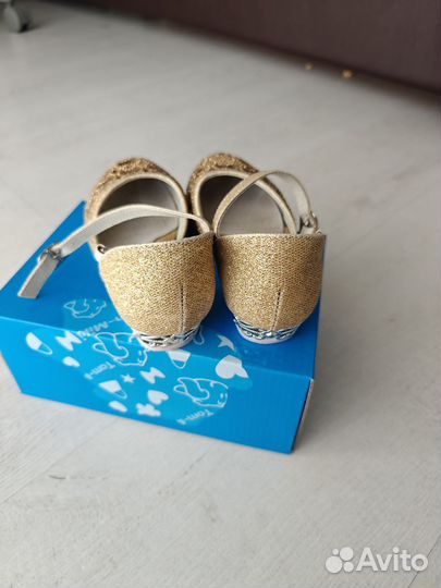 Туфли для девочки 26 размер