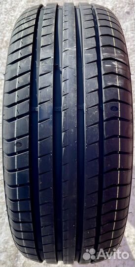 Triangle EffeXSport TH202 255/55 R20 110W