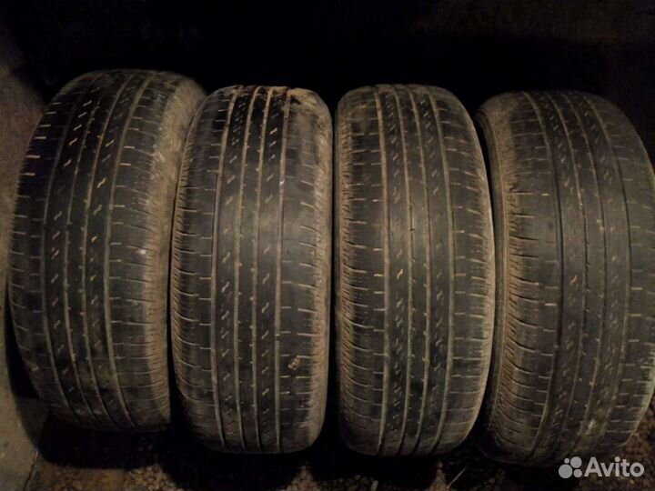 Nexen Roadian 571 235/65 R17