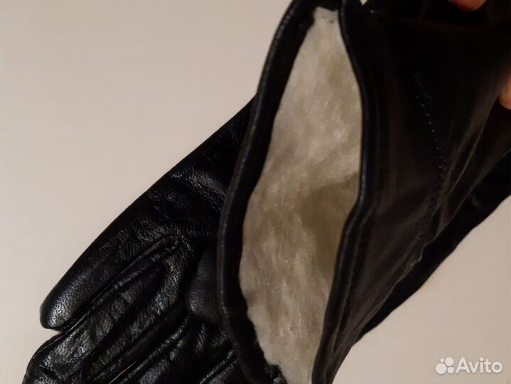 Перчатки женские кожаные новые
