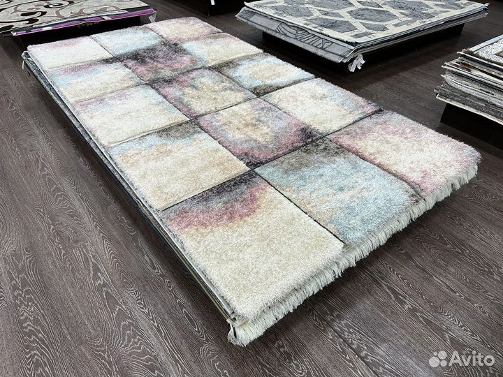 Ковер 1.6х3 с высоким ворсом, яркий