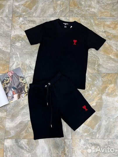 Футболка/шорты ami