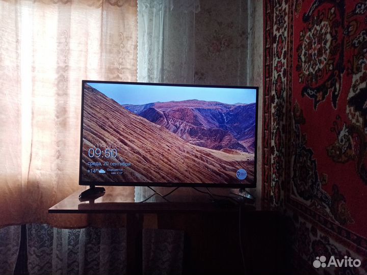 Продается смарт телевизор LG