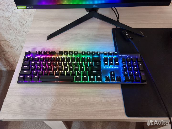 Механическая клавиатура hyperx