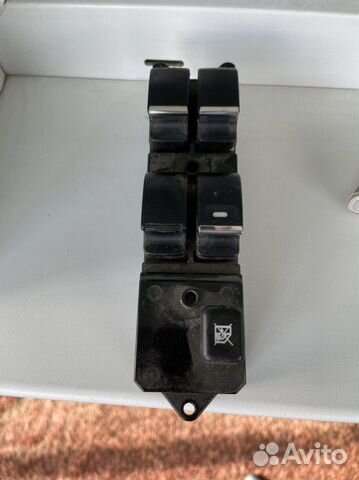 Блок управления стеклоподъемниками lancer 10