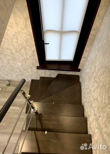 Лестница г-образная на дачу