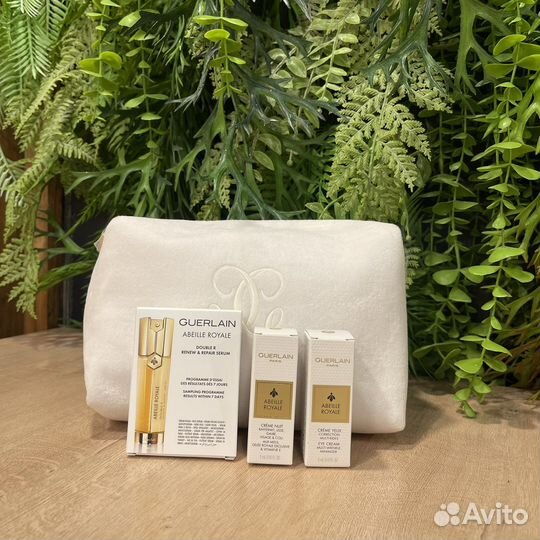 Косметичка Герлен Guerlain с уходом