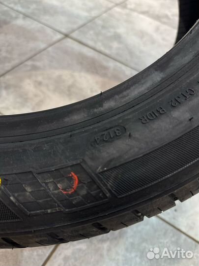 Rydanz Roadster R02 225/50 R17 98W