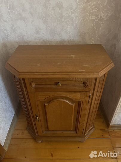 Тумба деревянная