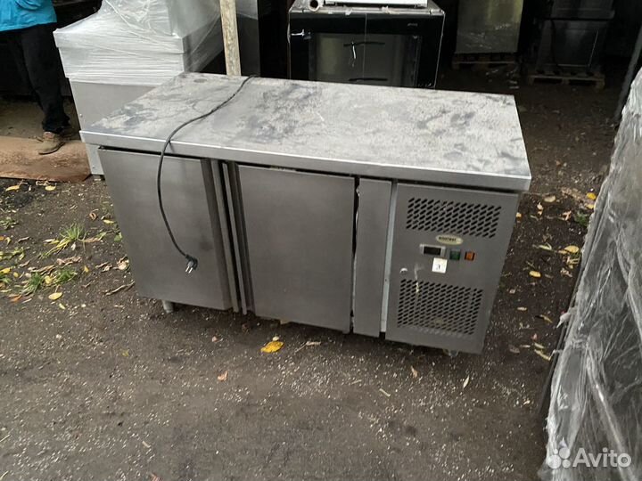 Стол холодильный RWA GN2100 tn