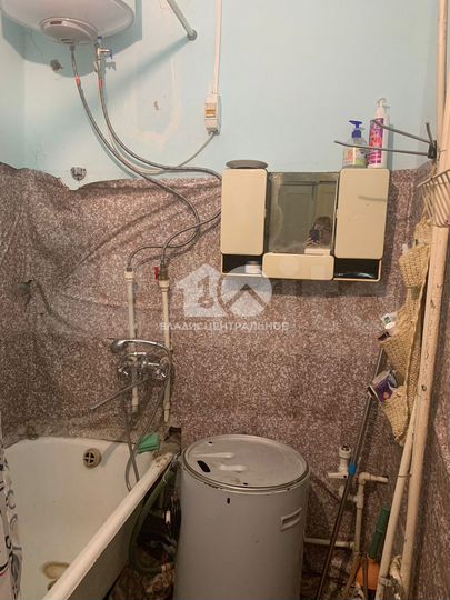 2-к. квартира, 42,3 м², 1/2 эт.