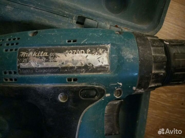 Шуруповерт makita