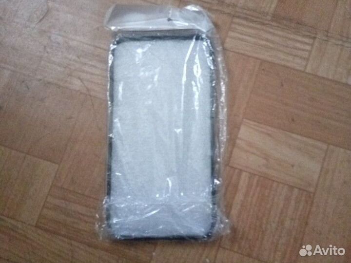 Чехлы для телефонов