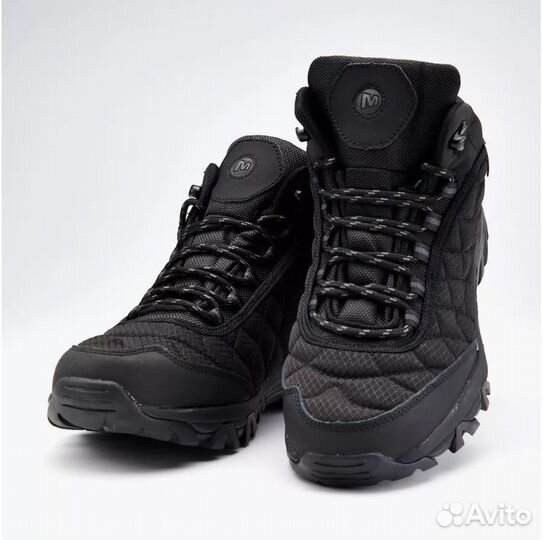 Новые зимние кроссовки