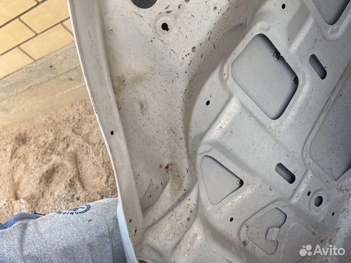 Капот на mitsubishi outlander 3