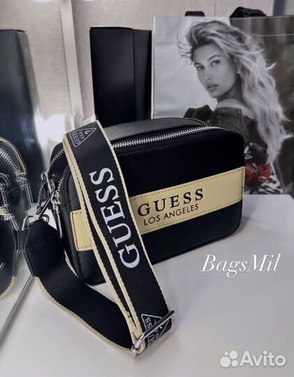 Сумка женская новая Guess