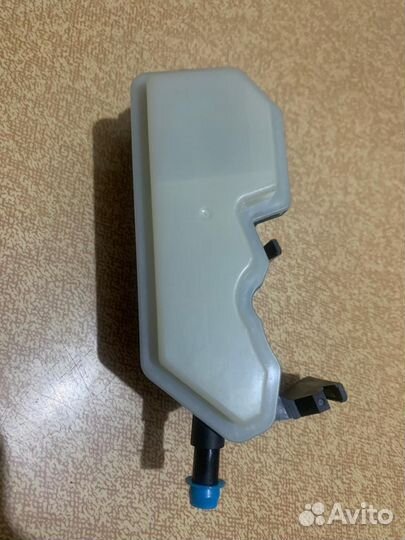 Бачок гур Opel