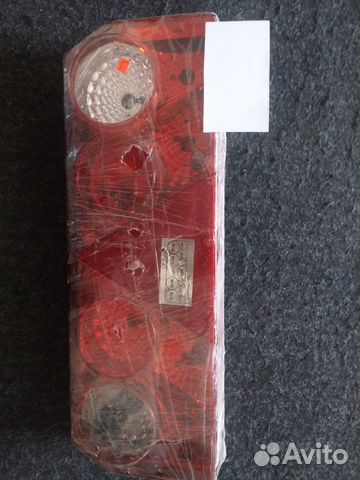 Фонарь задний правый