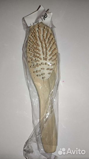 Расческа деревянная массажная